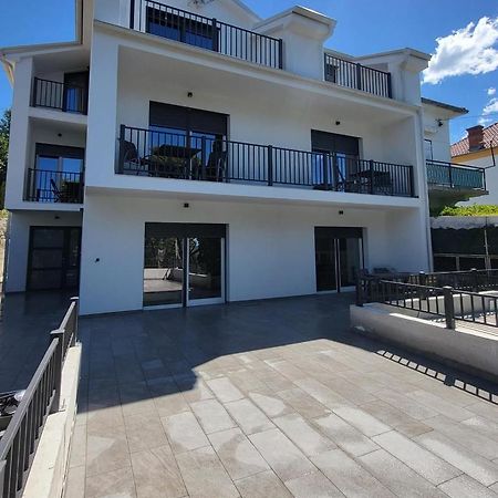 Fantasia Del Mare Apartment And Rooms Dramalj Extérieur photo