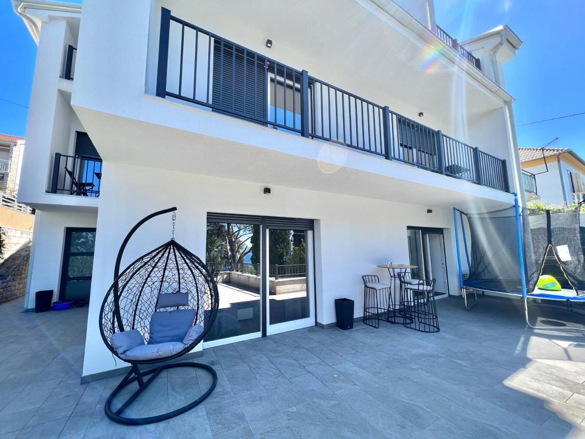 Fantasia Del Mare Apartment And Rooms Dramalj Extérieur photo