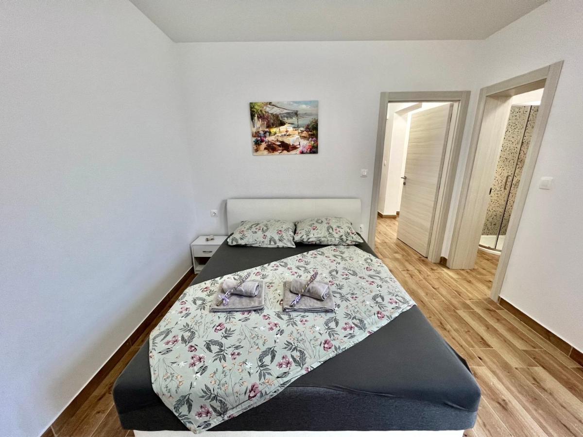 Fantasia Del Mare Apartment And Rooms Dramalj Extérieur photo