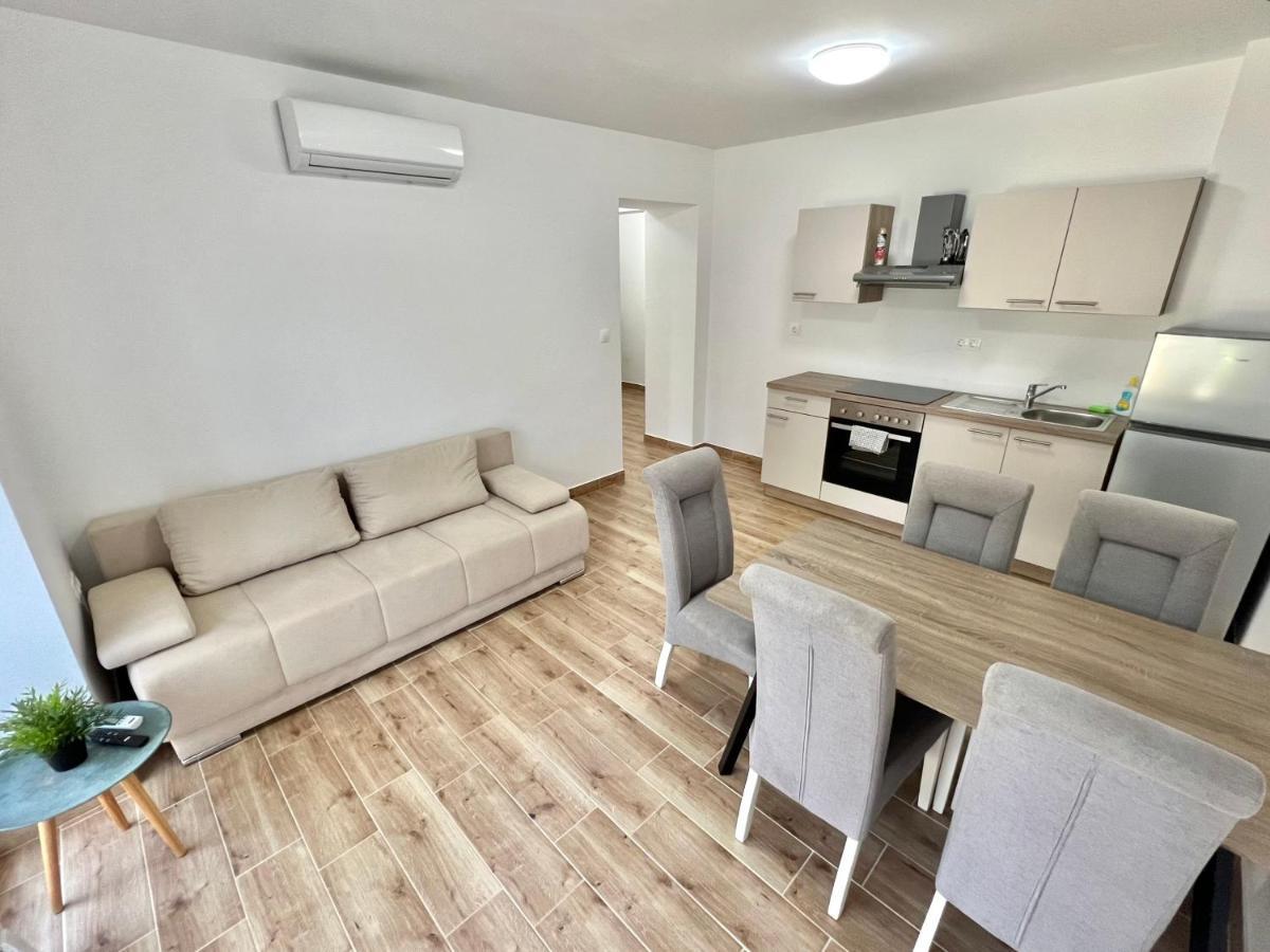 Fantasia Del Mare Apartment And Rooms Dramalj Extérieur photo