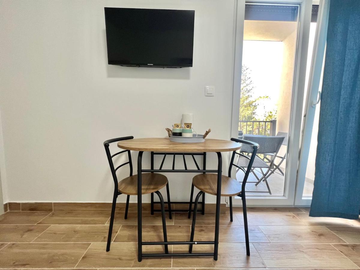 Fantasia Del Mare Apartment And Rooms Dramalj Extérieur photo